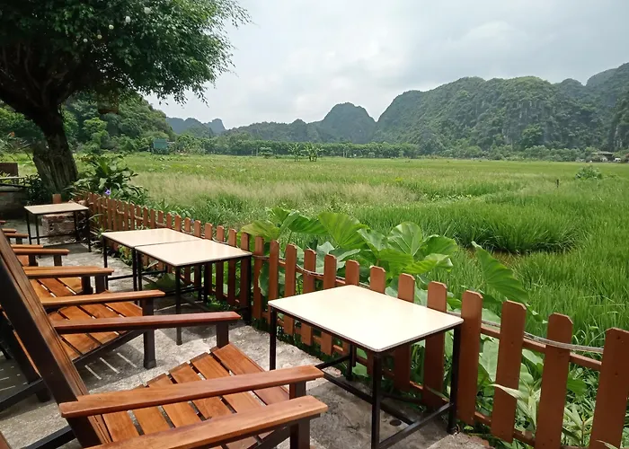 Tam Coc Village Bungalow